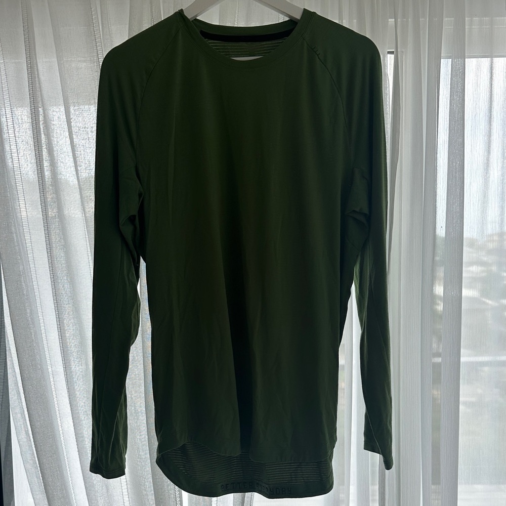 lululemon athletica Long-Sleeve Crew in Olive